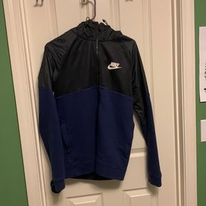 Nike zip up windbreaker/hoodie